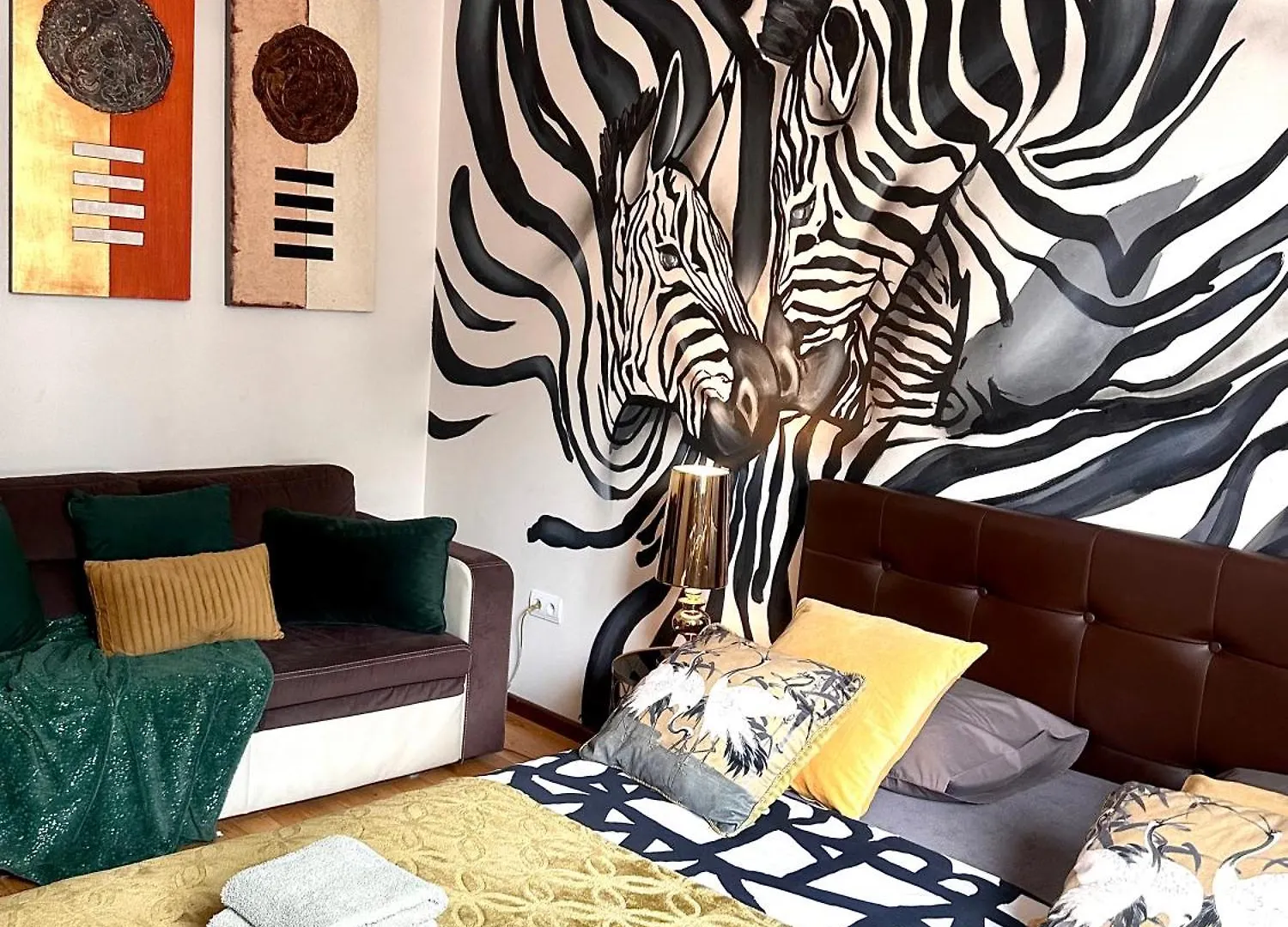 Africa Apartment Warszawa 0*,  Polska